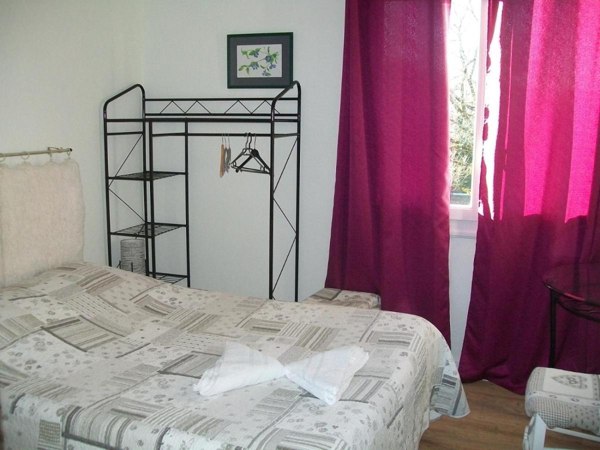 Hotel Au Charme Du Levat Saint Paul de Loubressac Dış mekan fotoğraf