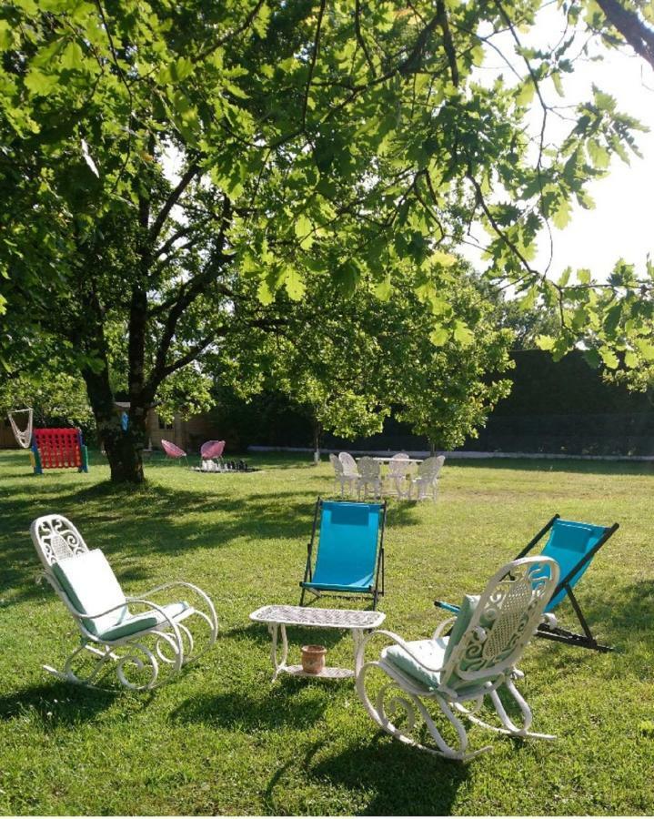 Hotel Au Charme Du Levat Saint Paul de Loubressac Dış mekan fotoğraf